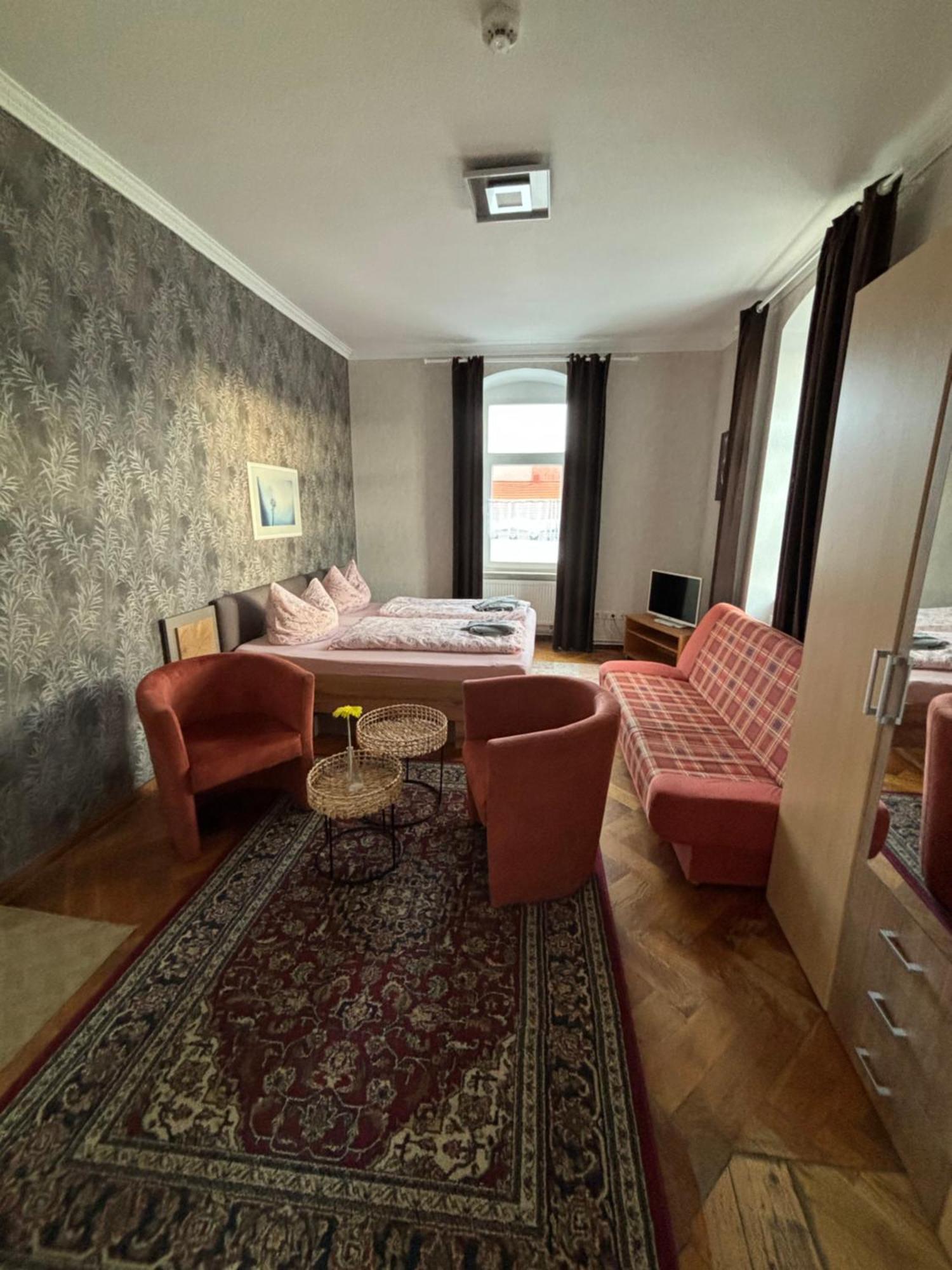 Pension Gutshaus Halle  Extérieur photo